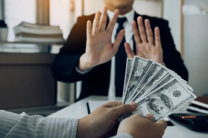 10 Characteristics of Illegal Loans to Watch Out For So You Don’t Get Trapped