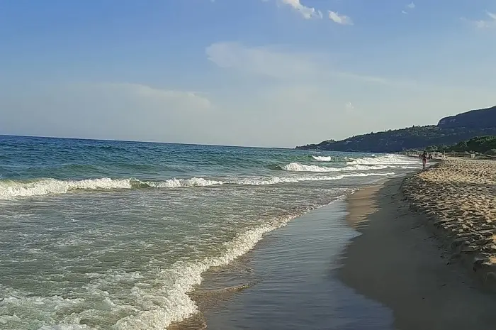 10 Tourist Attractions in West Sumatra That Will Leave a Deep Impression